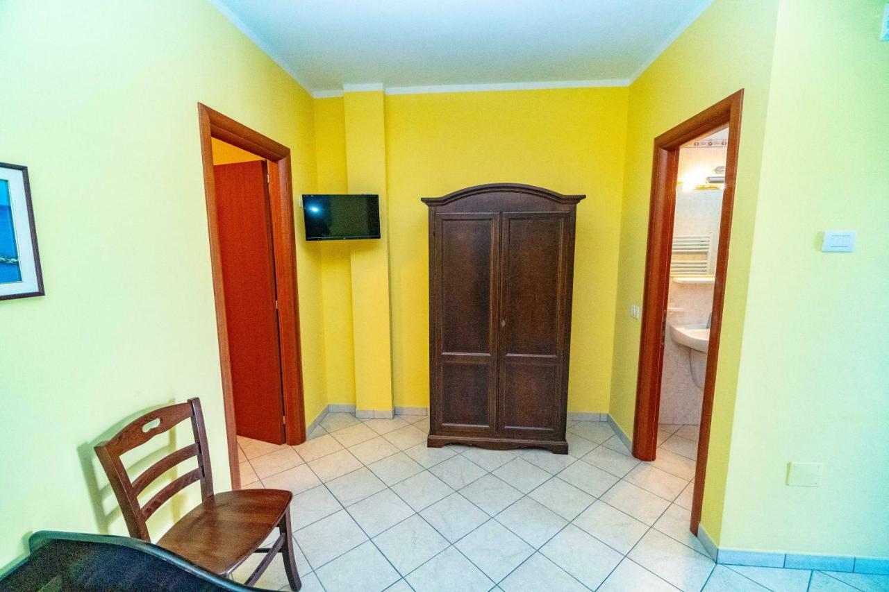 Villa Mapa - Appartamenti vicino al mare Vieste Esterno foto