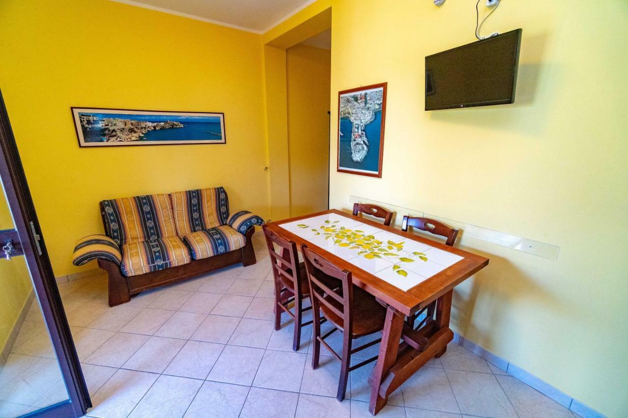 Villa Mapa - Appartamenti vicino al mare Vieste Esterno foto